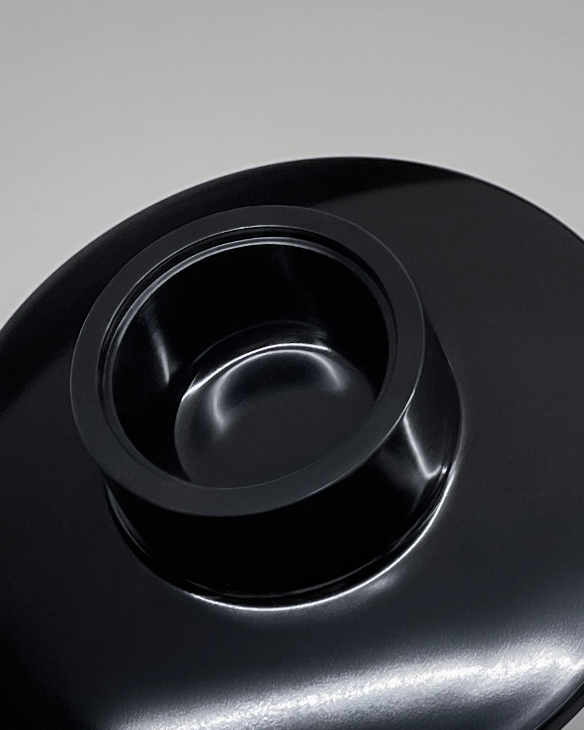 The Black Chérie Incense Holder