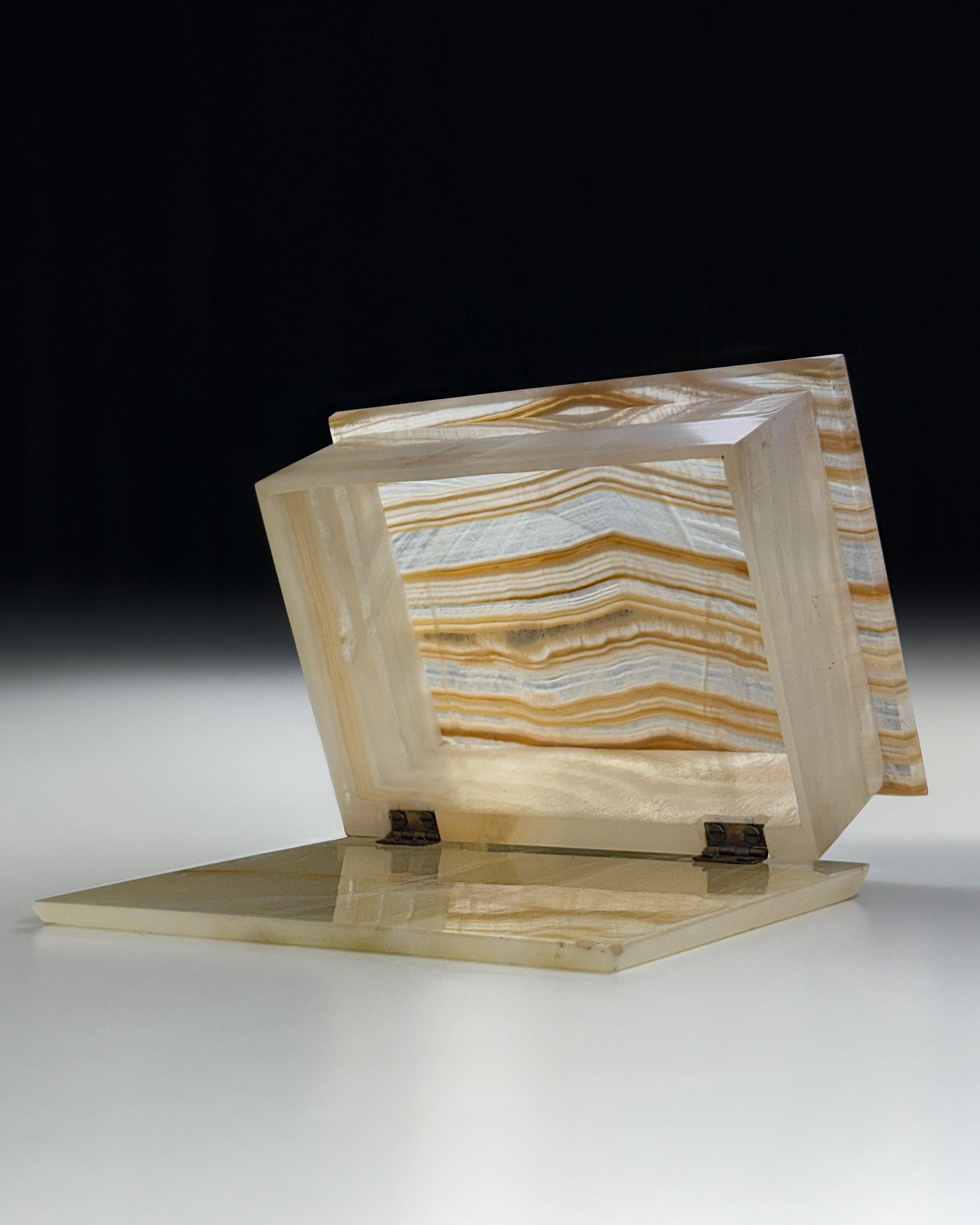 Aleyè Nomade No. 18 - Green Onyx Box