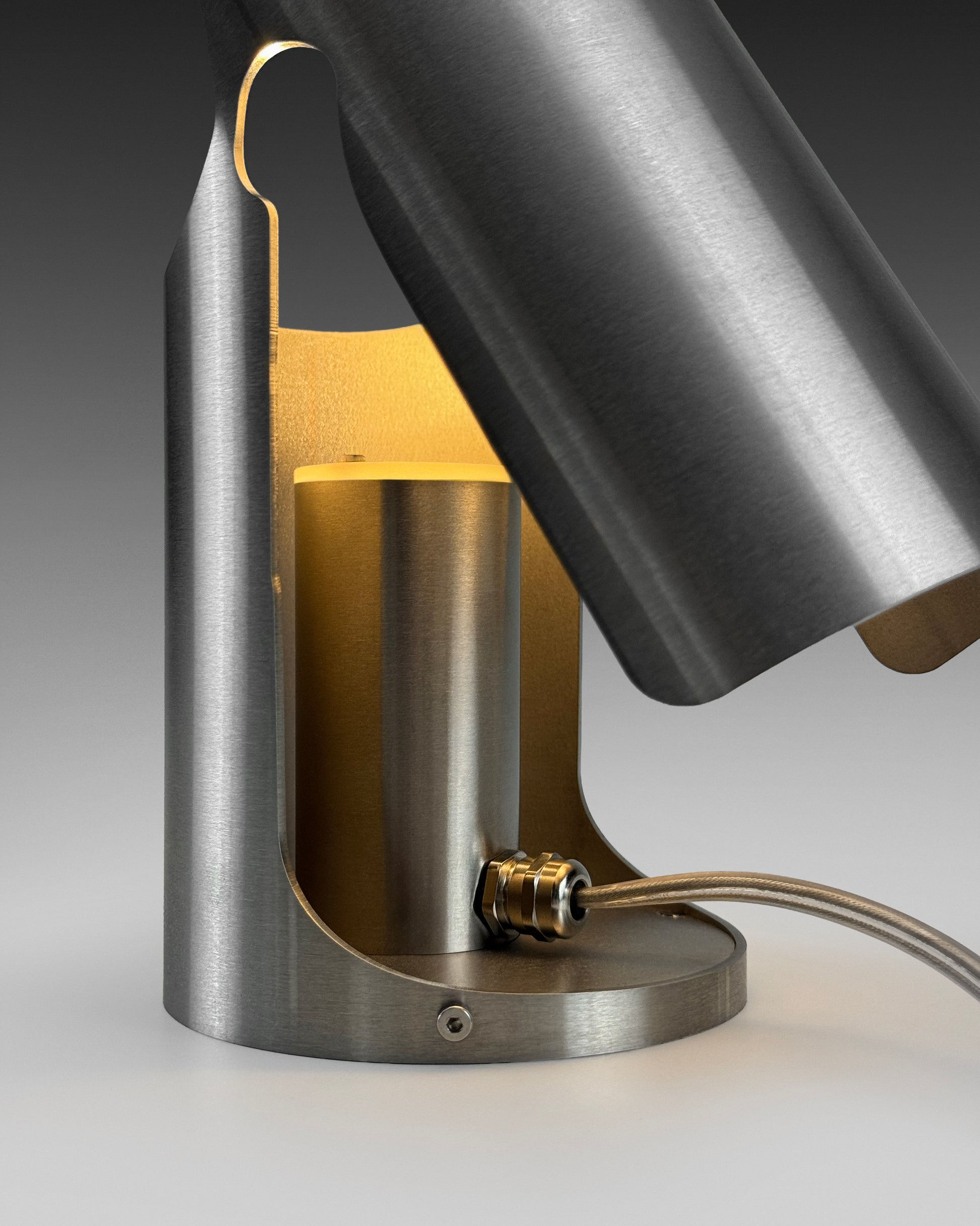 Tubular Table Light by ZOWA