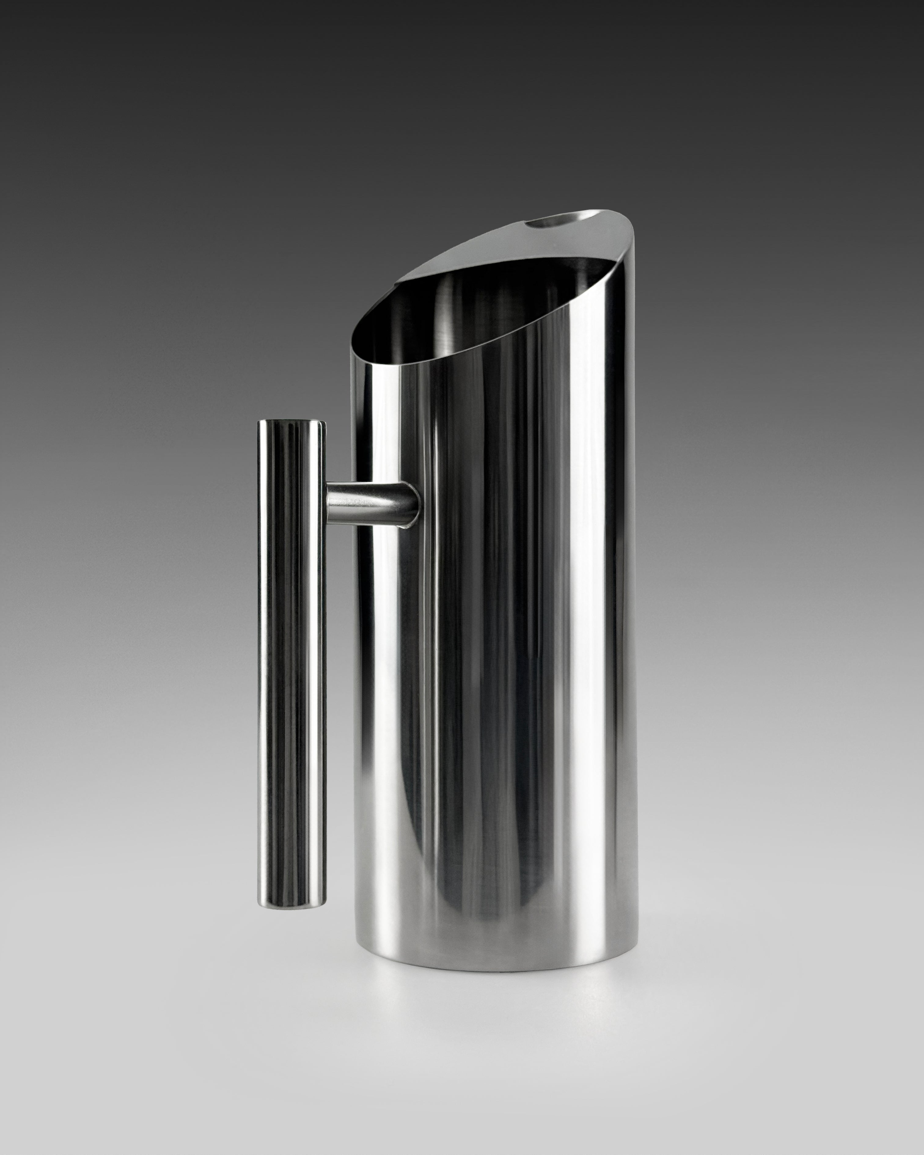 The Axis Pitcher