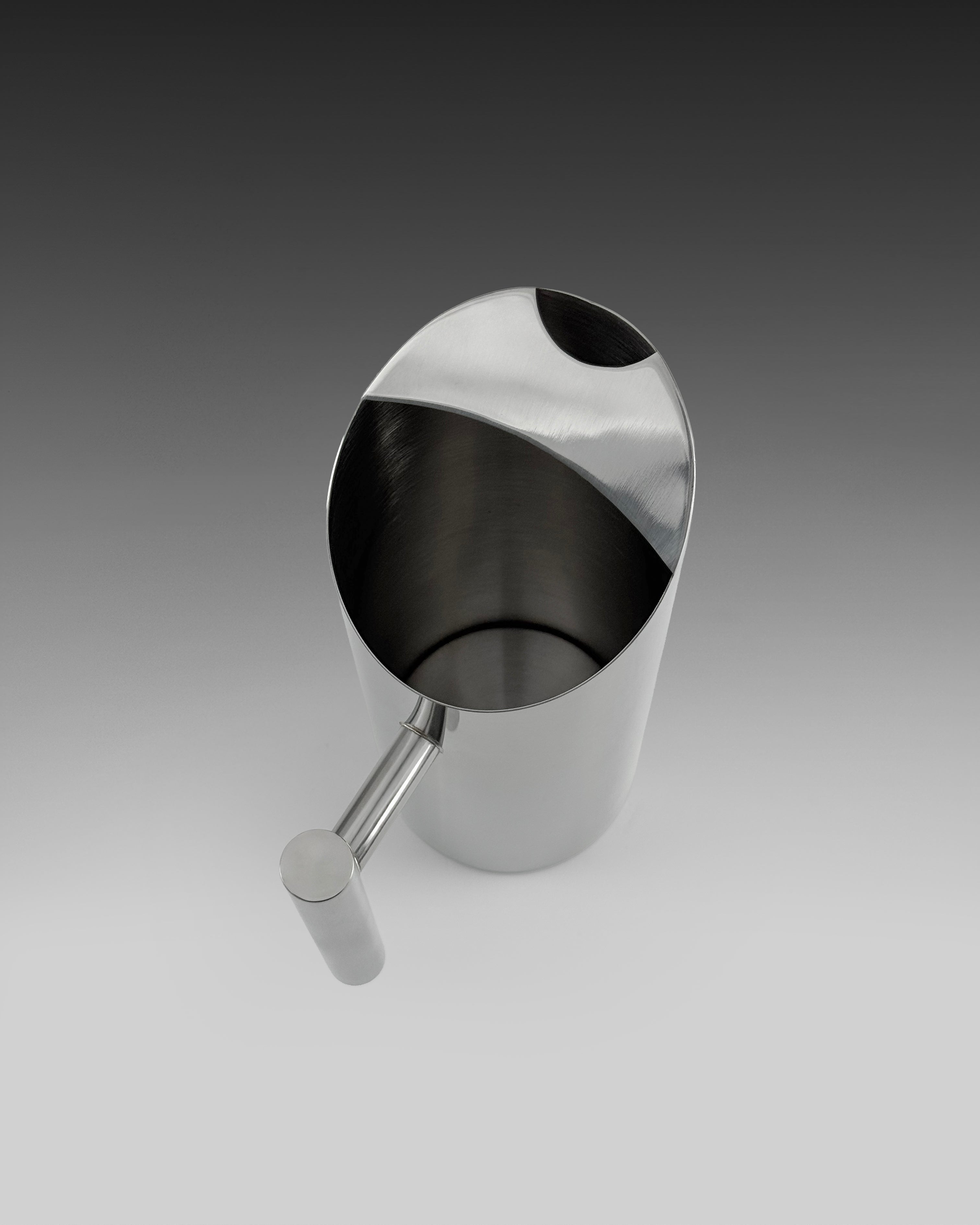 The Axis Pitcher