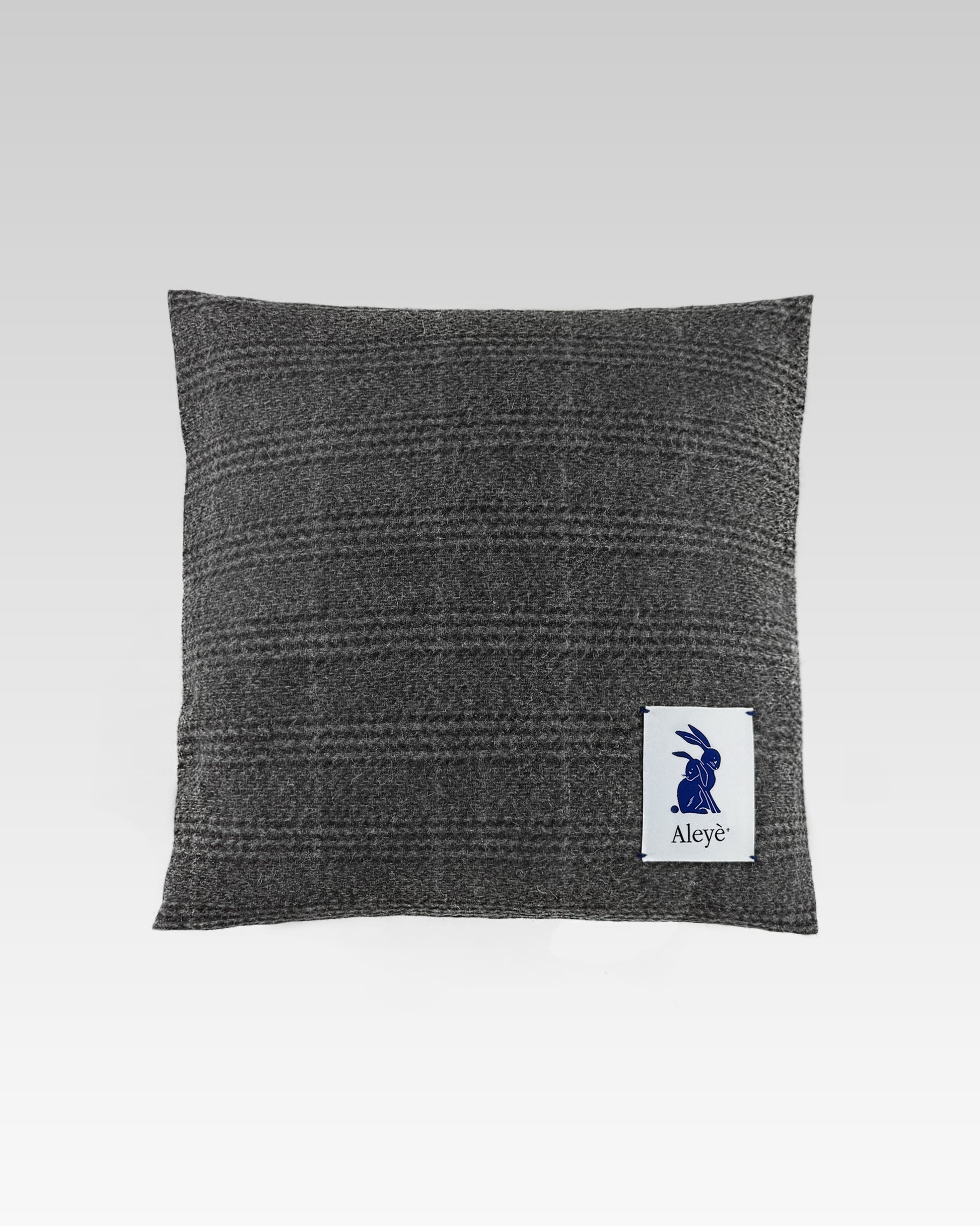 Aleyè Studio Pillow No.8 – Wool & Alpaca Blend