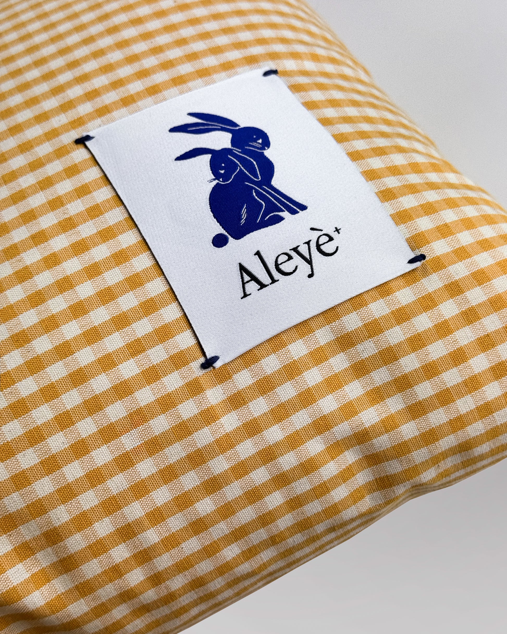 Aleyè Studio Pillow No.1 – Vichy Mango