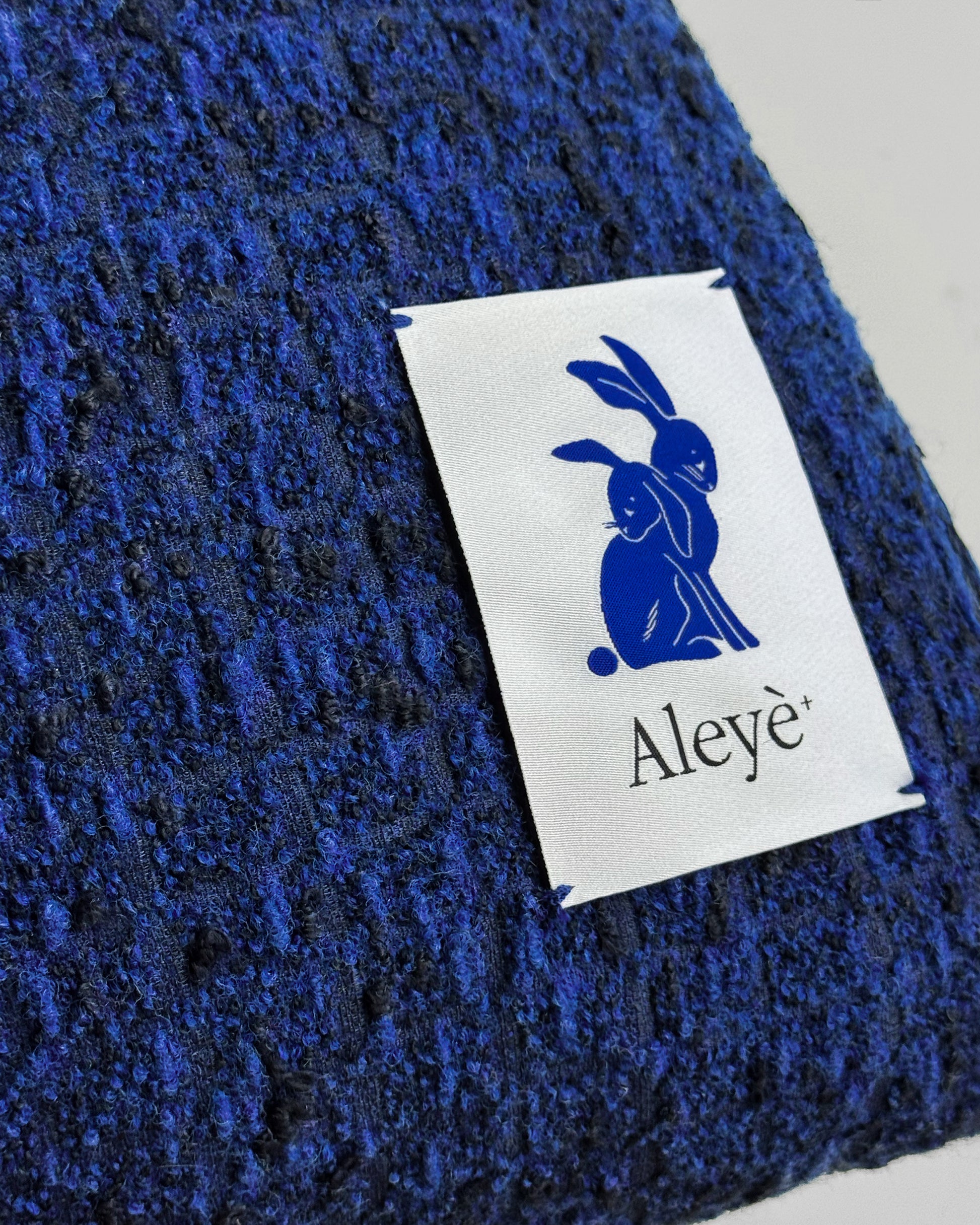 Aleyè Studio Pillow No.9 – Bouclé Indigo