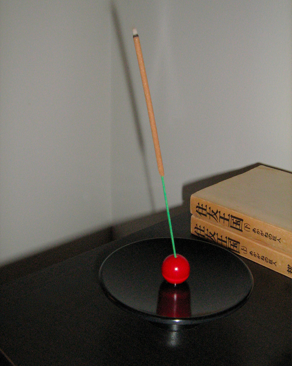 The Black Chérie Incense Holder