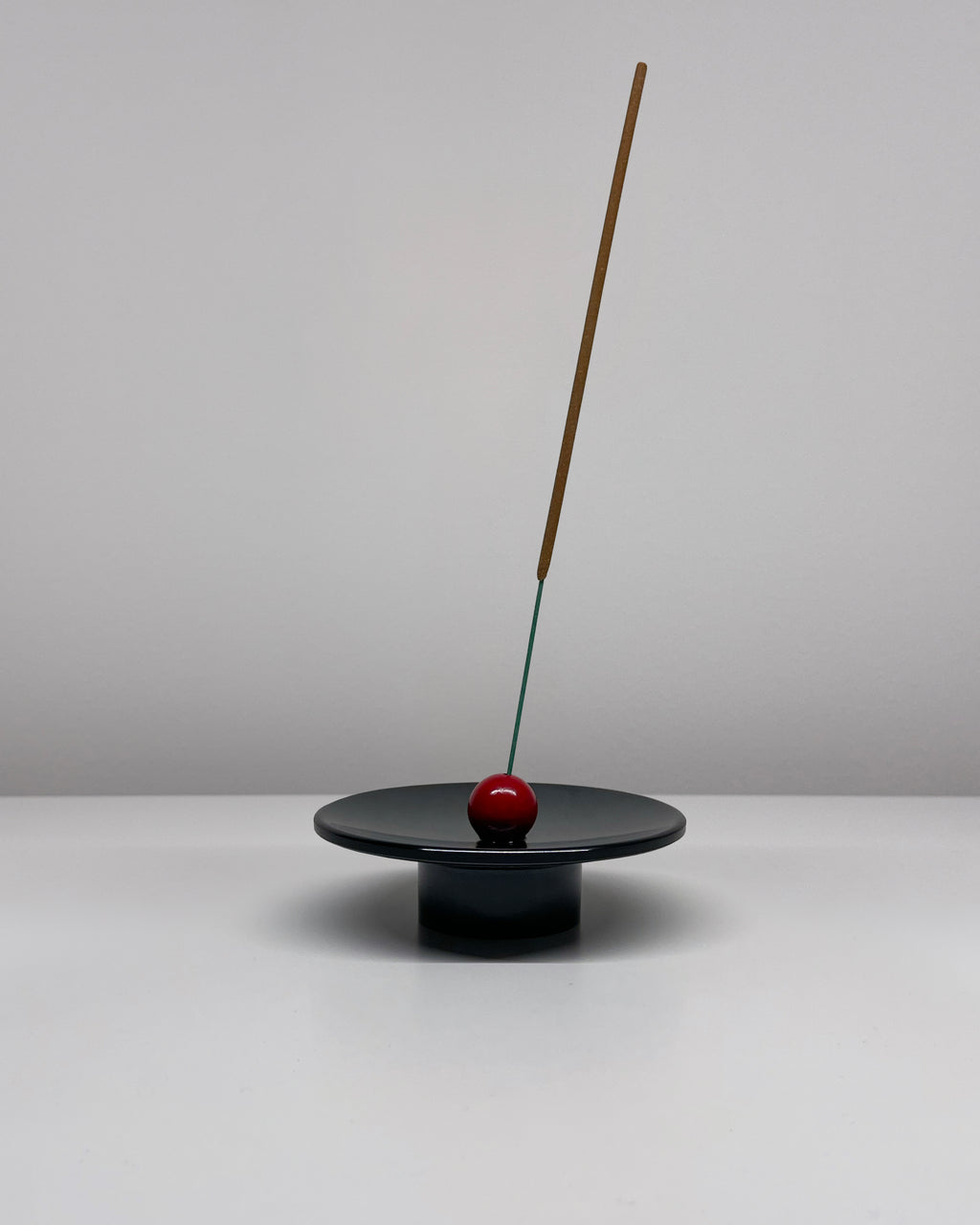 The Black Chérie Incense Holder