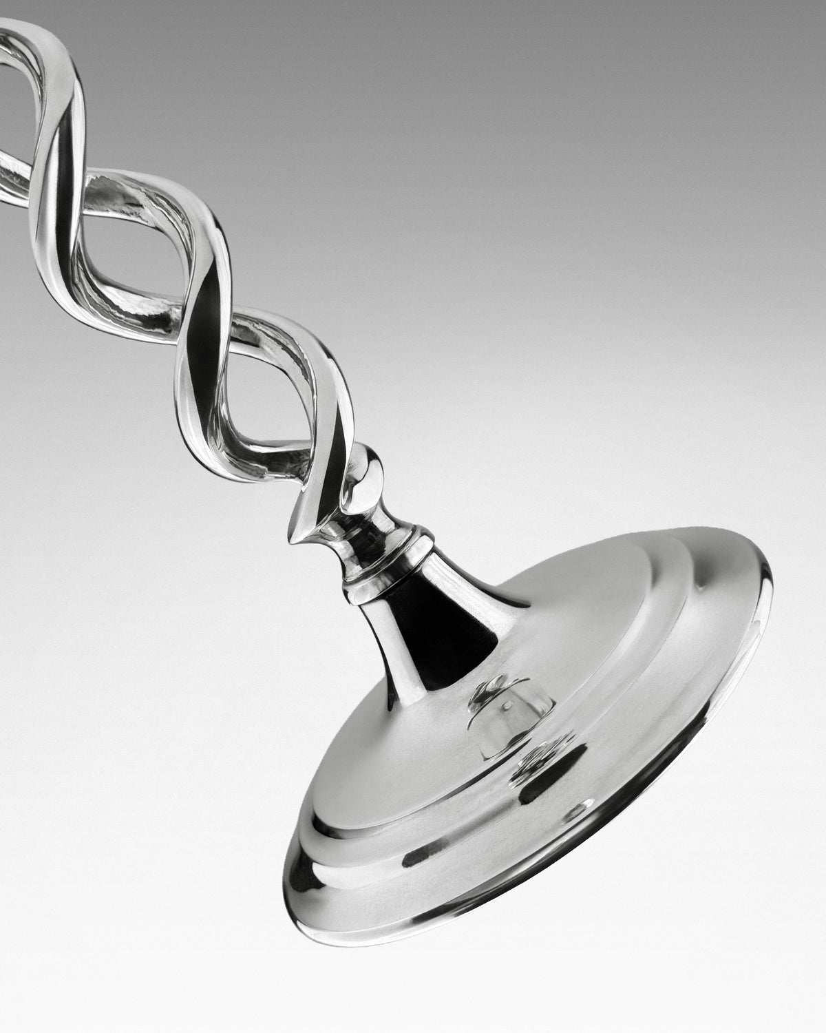 Aleyè Nomade No. 75 – Twisted Chrome Taper Holders