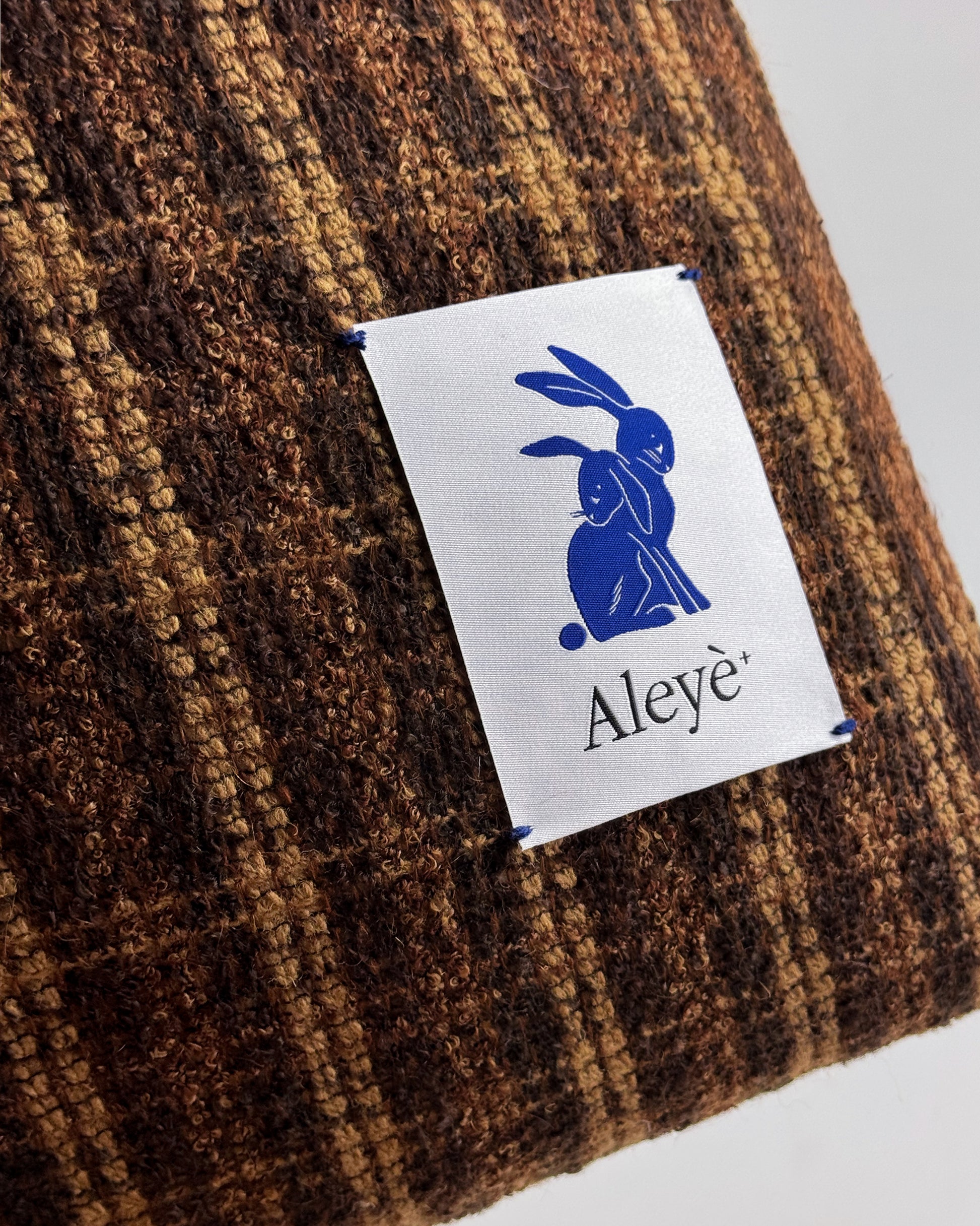 Aleyè Studio Pillow No.4 – Wool Chestnut
