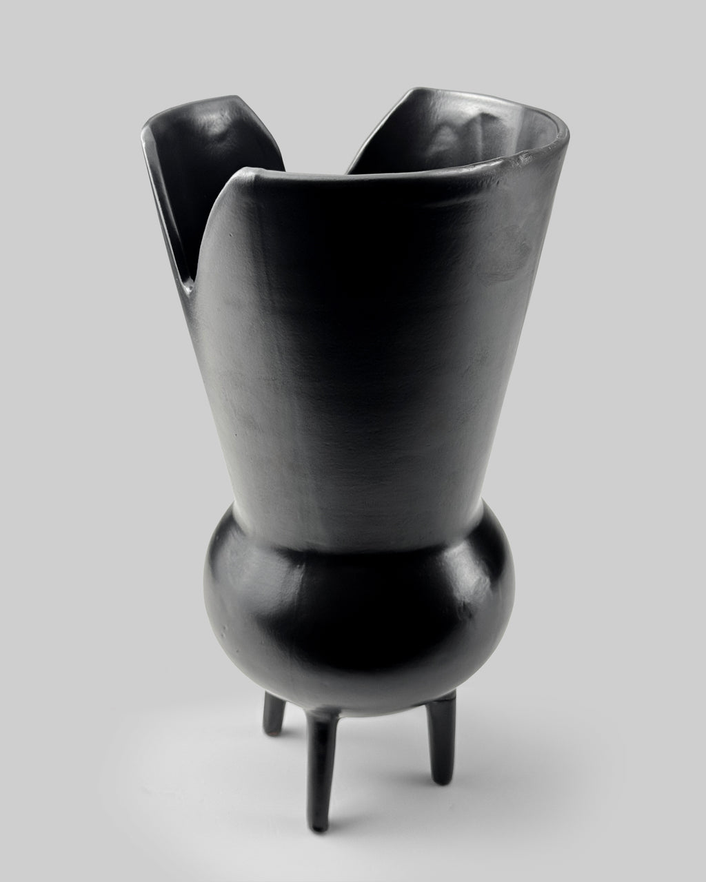 Gio Ponti for Neoponti Quadripod Vase, 1997 Re-Edition