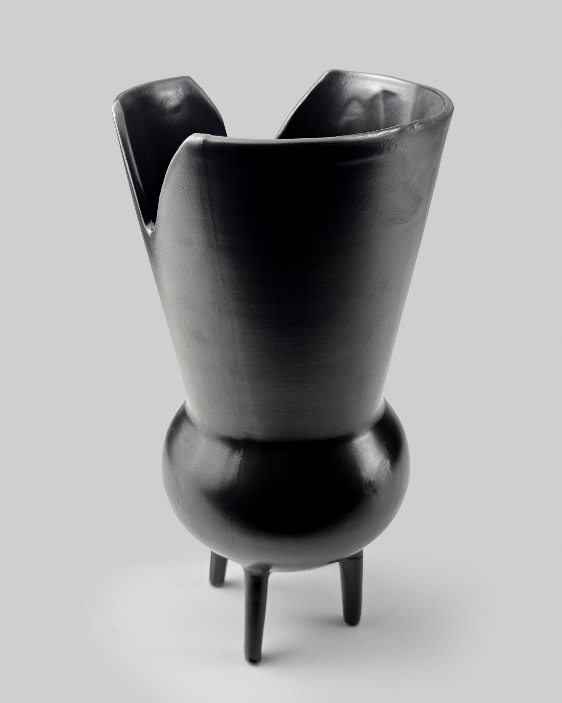 Gio Ponti for Neoponti Quadripod Vase, 1997 Re-Edition