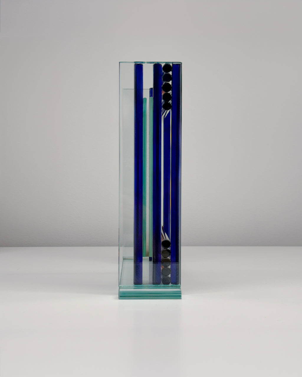 The Chroma Glass Frame