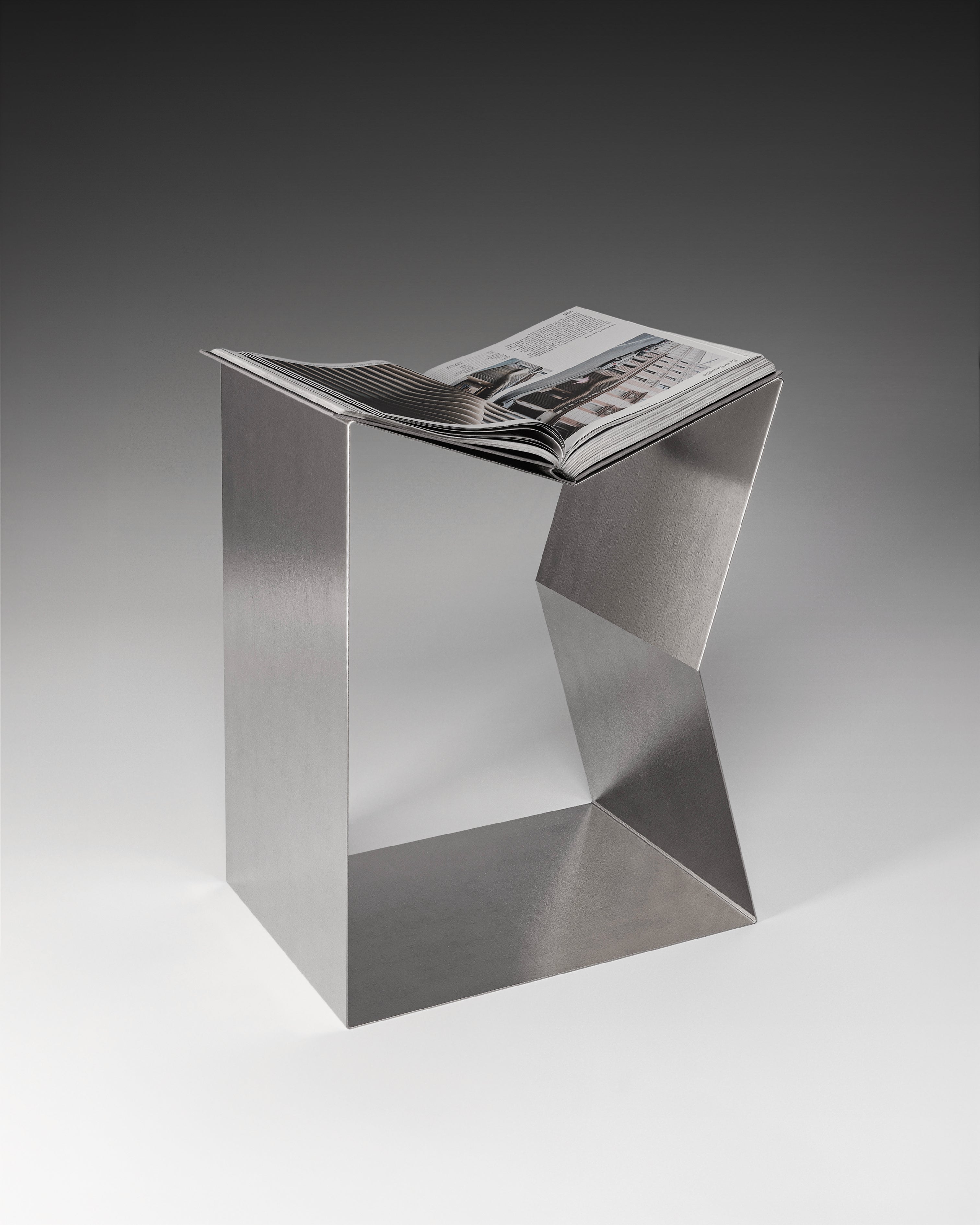 IQRA Table by Neira Sinanbasic