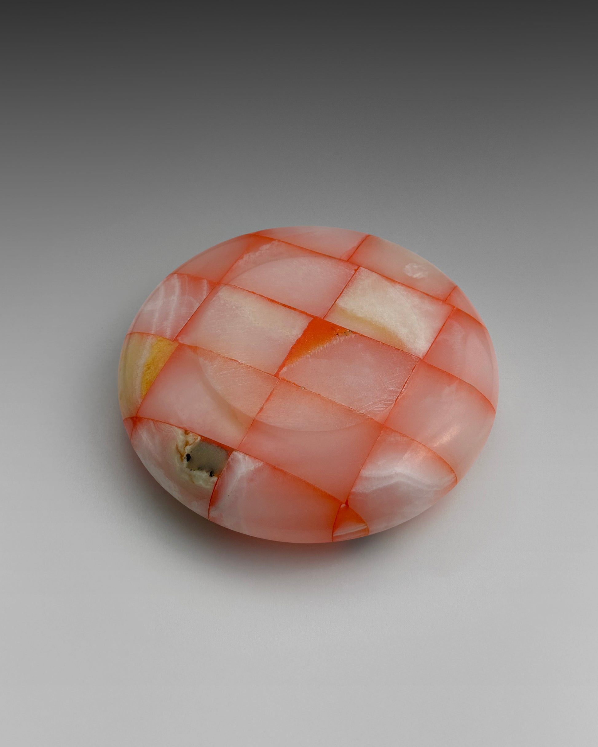 Aleyè Nomade No. 52 – Red Onyx Ashtray