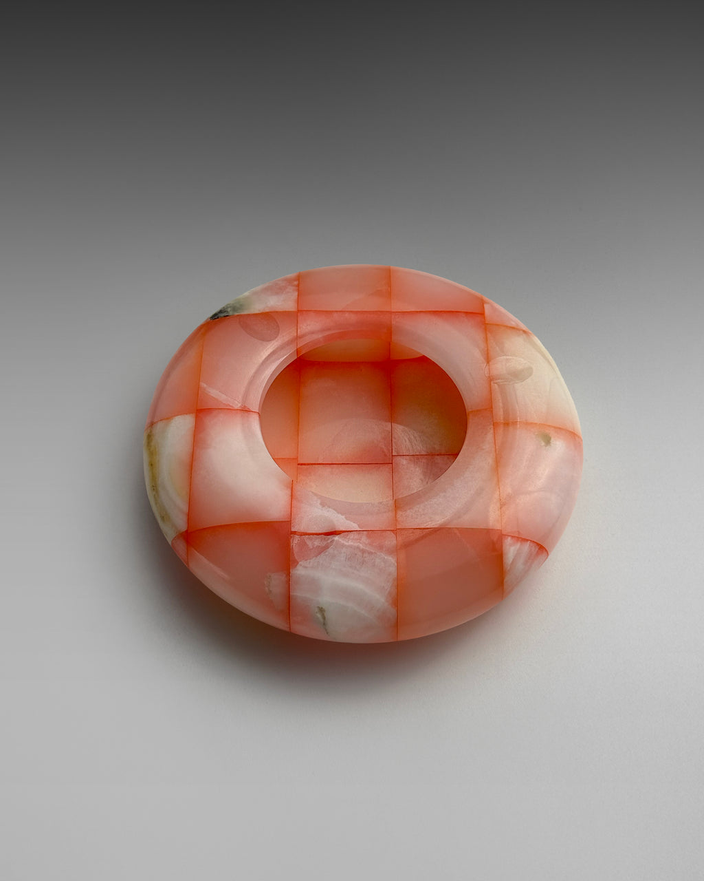 Aleyè Nomade No. 52 – Red Onyx Ashtray