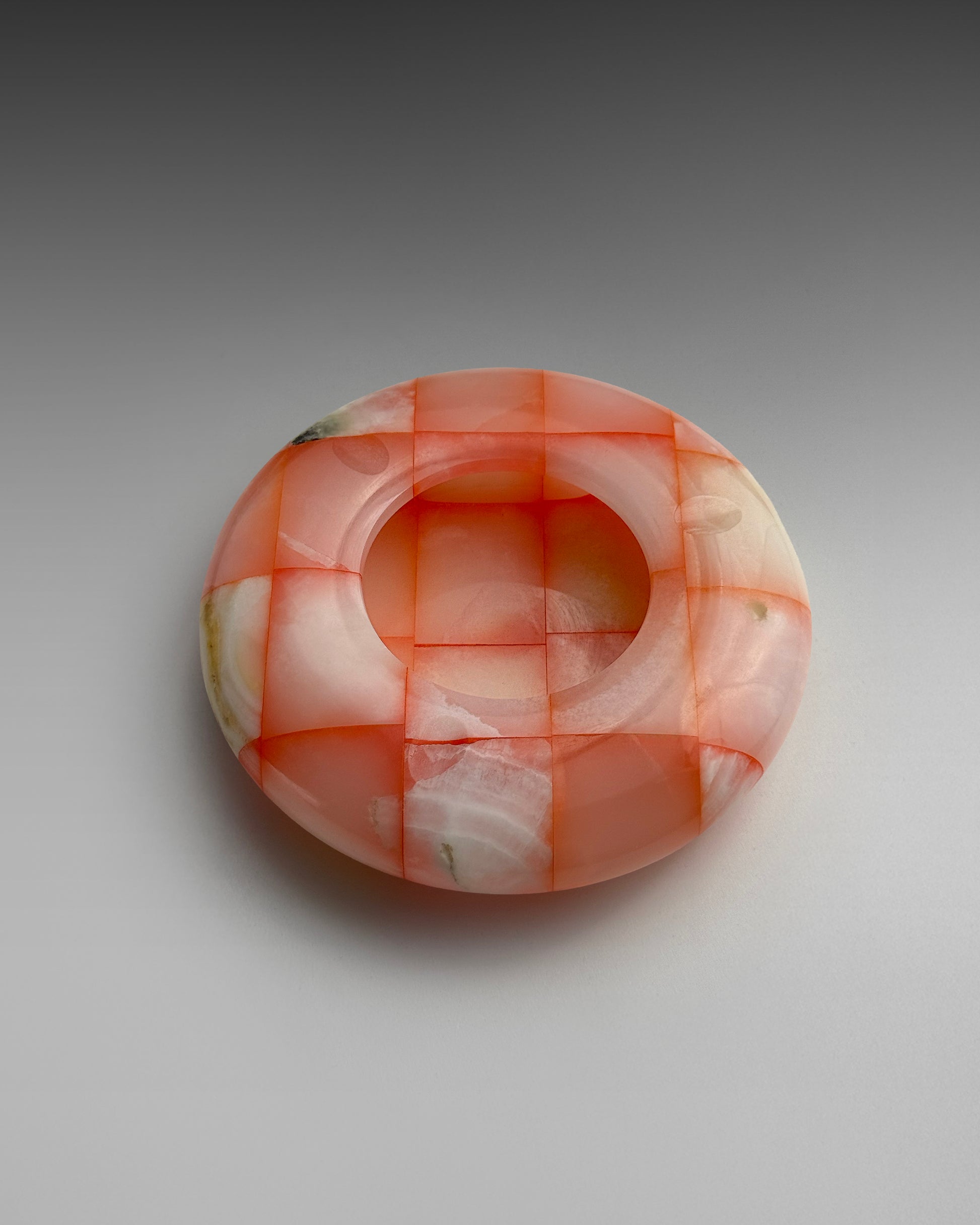 Aleyè Nomade No. 52 – Red Onyx Ashtray