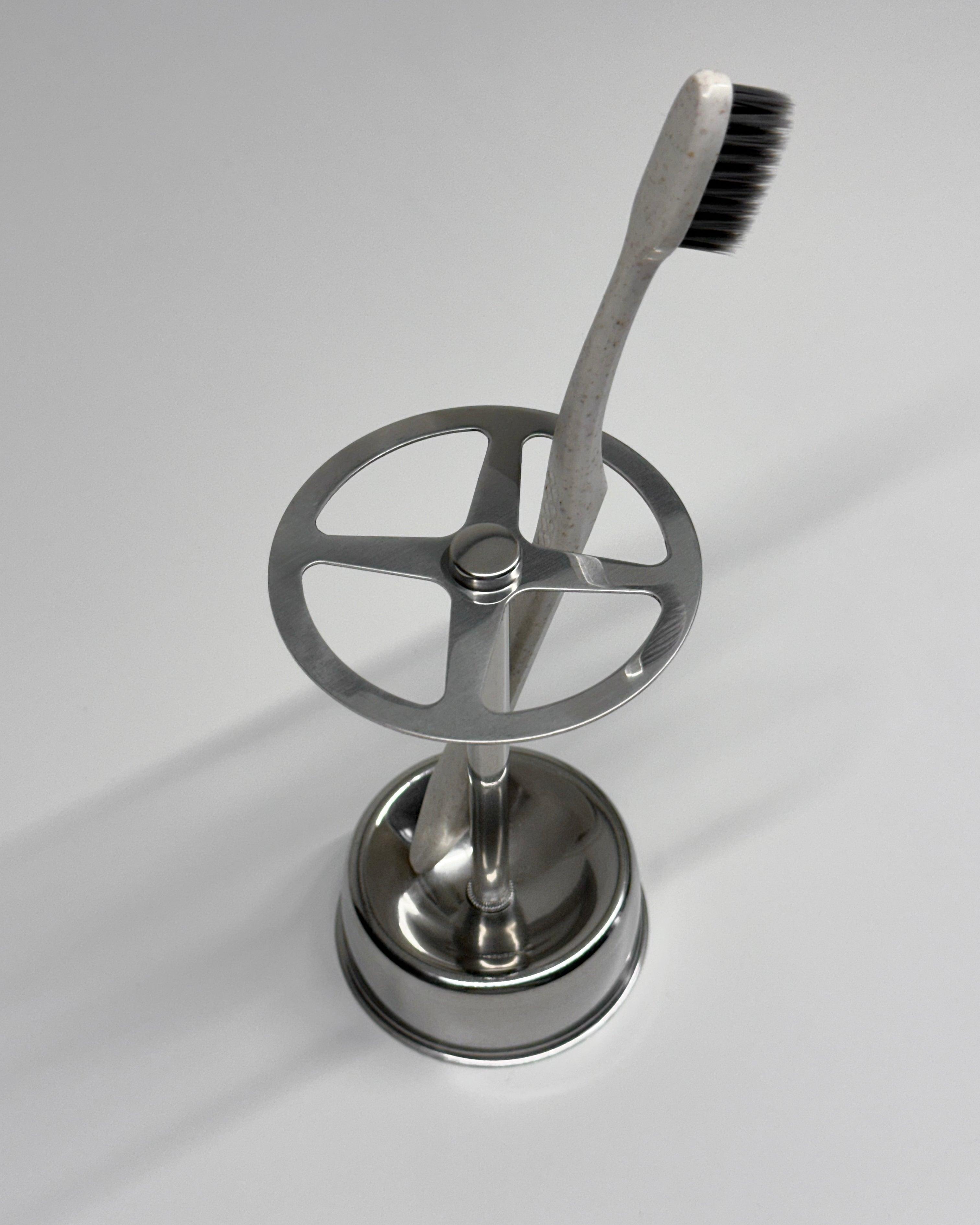 The Chromo Toothbrush Holder