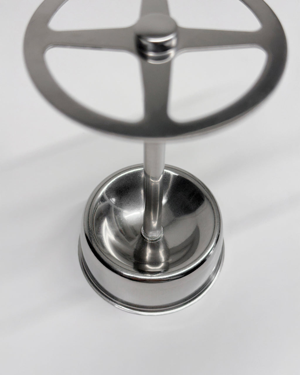 The Chromo Toothbrush Holder
