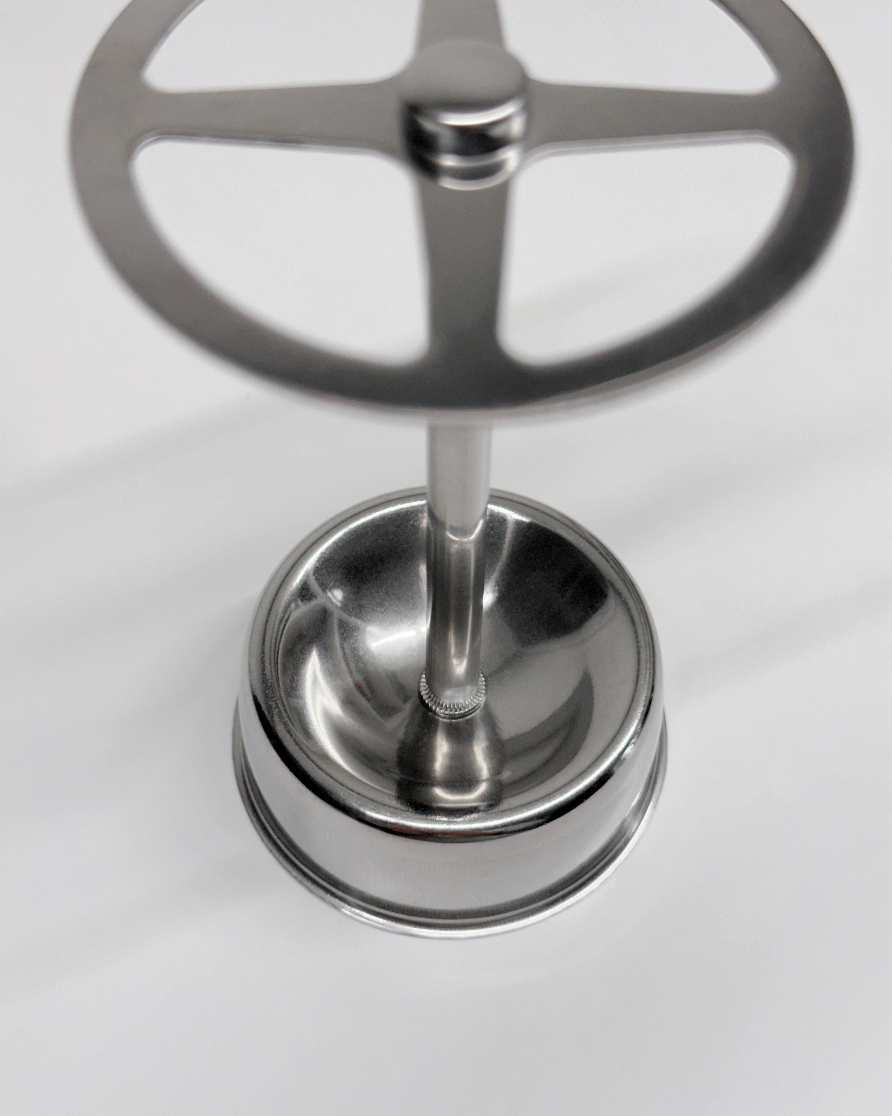 The Chromo Toothbrush Holder