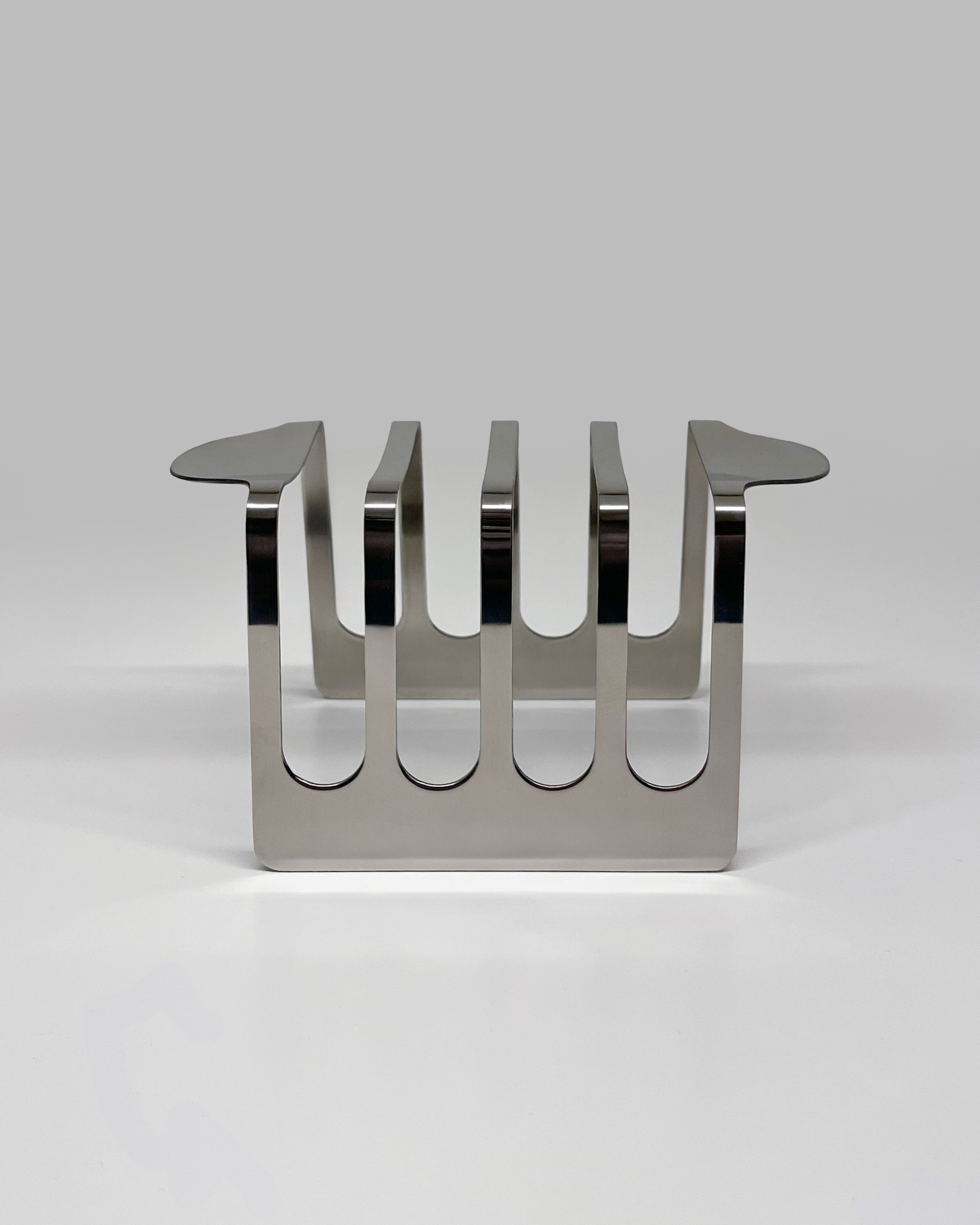 The Chelsea Toast Tray