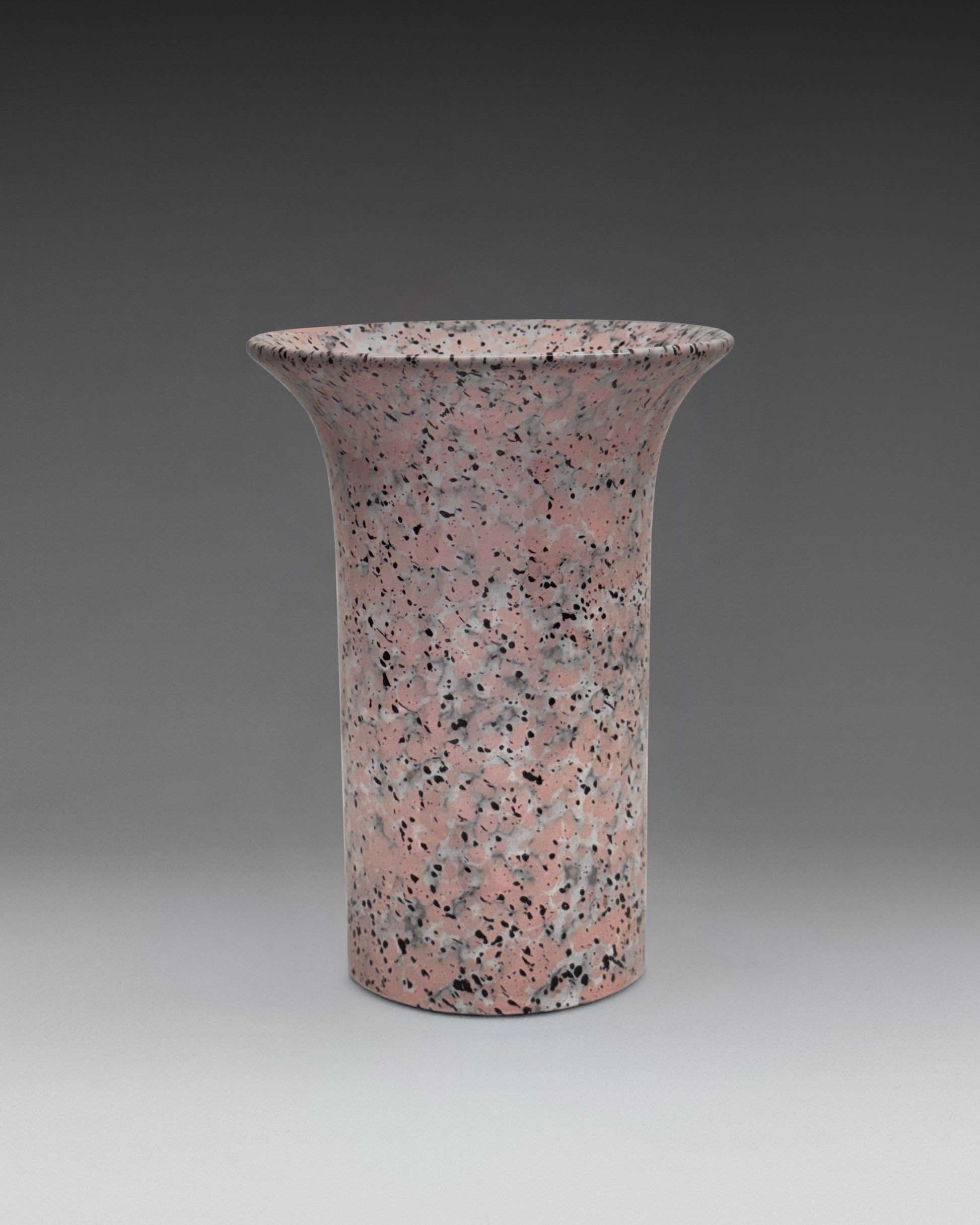 Aleyè Nomade No. 30 - The Pink Glazed Vase