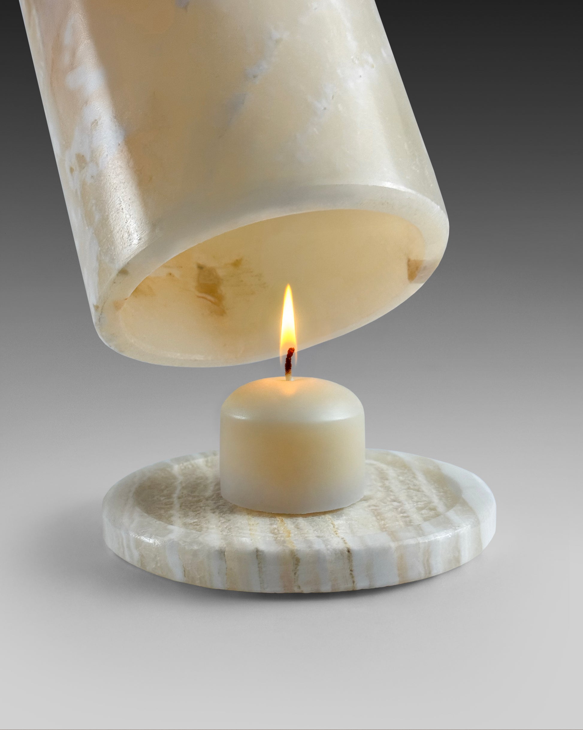 Aleyè Nomade No. 61 – The Alabaster Tealight Holder