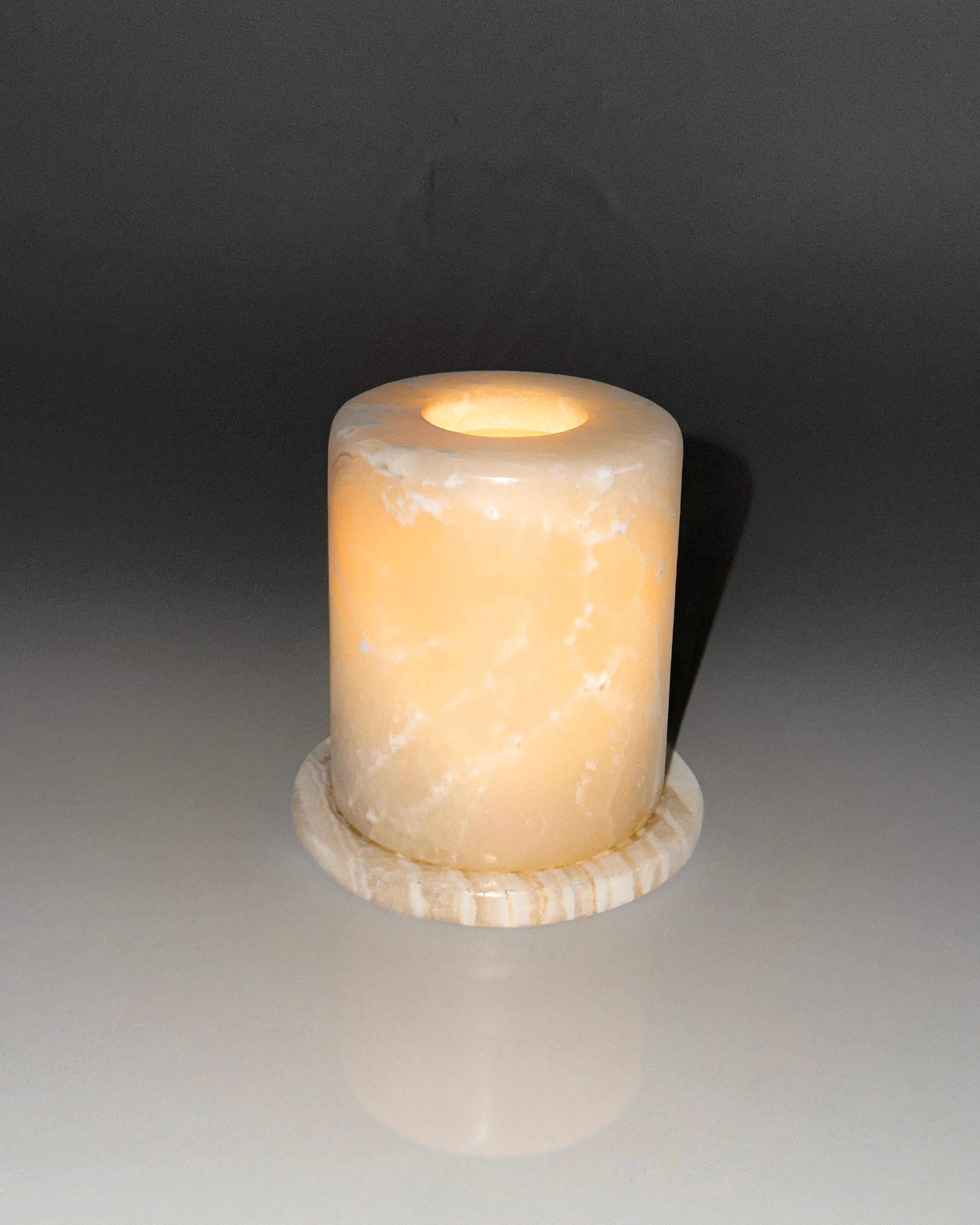 Aleyè Nomade No. 61 – The Alabaster Tealight Holder