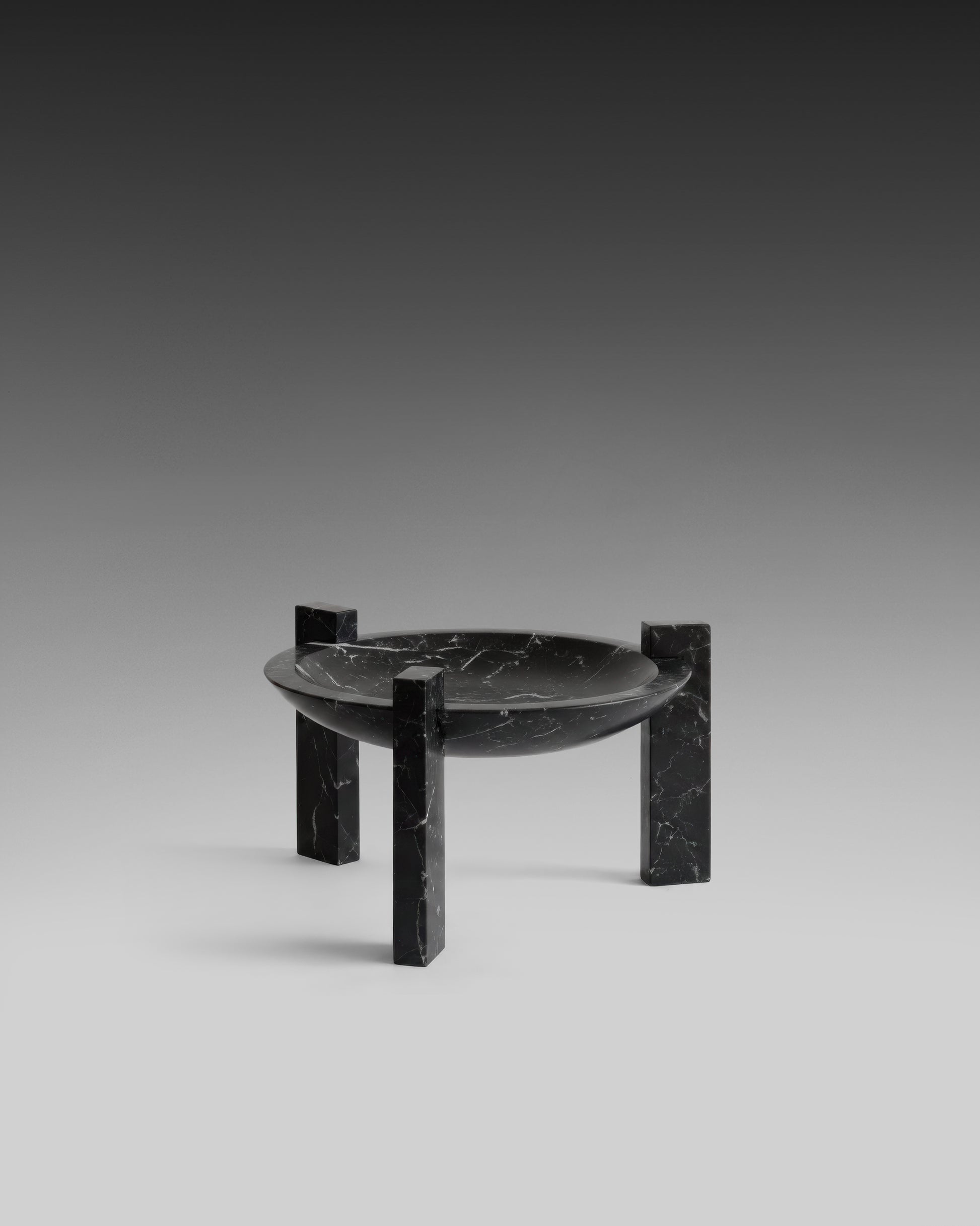 Block Stand High by Studionudo