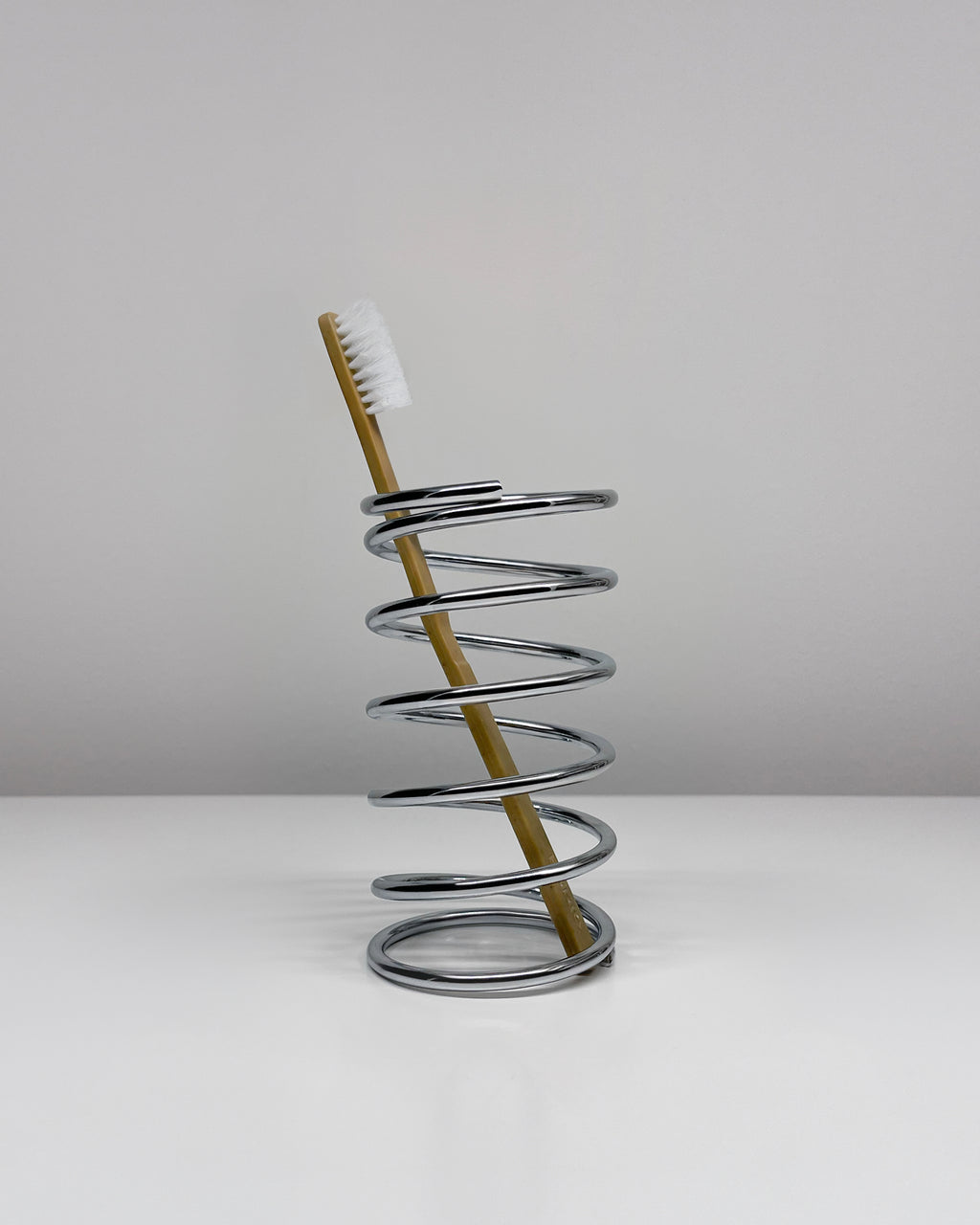 The Tobu Toothbrush Holder