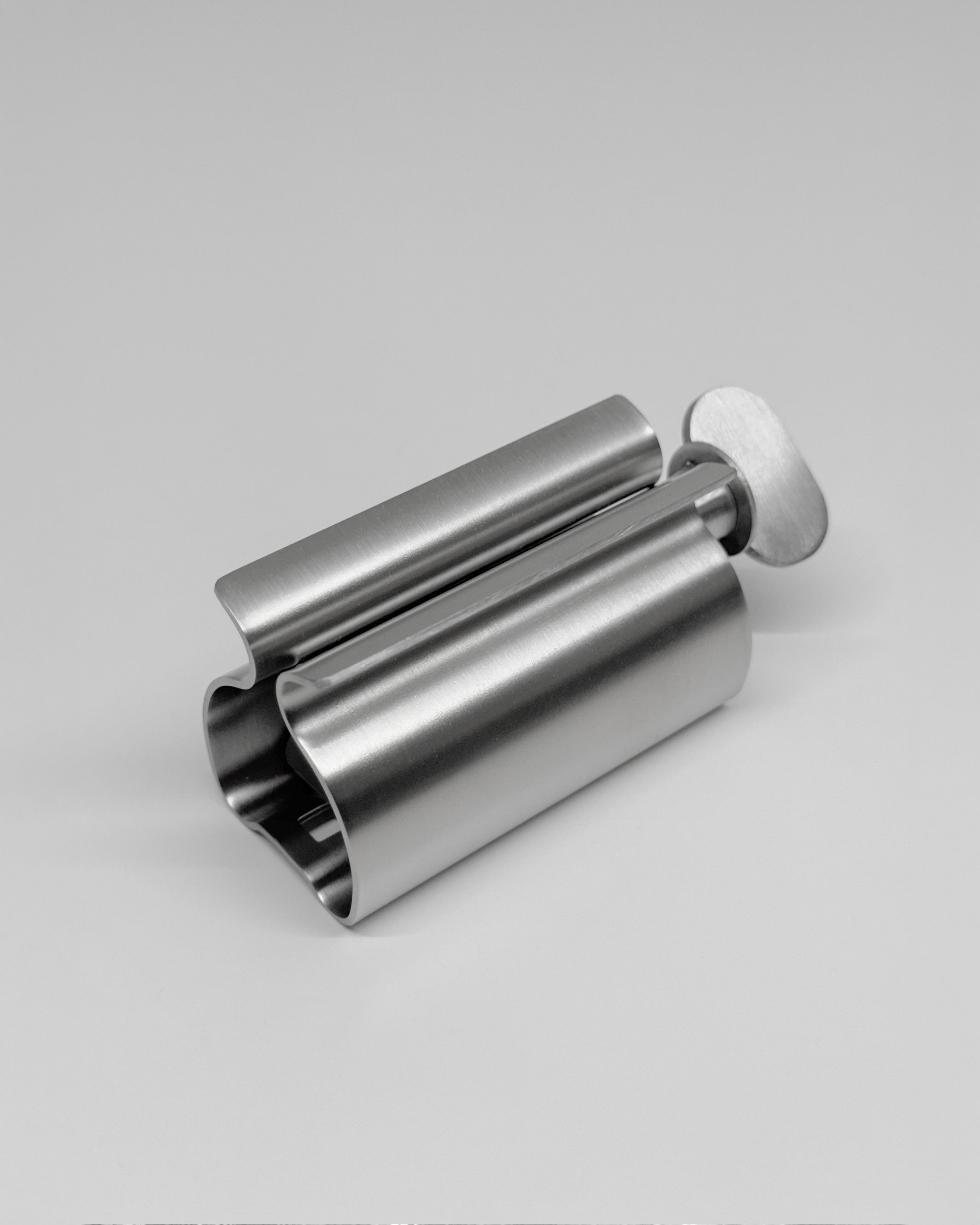 The Hikari Squeezer