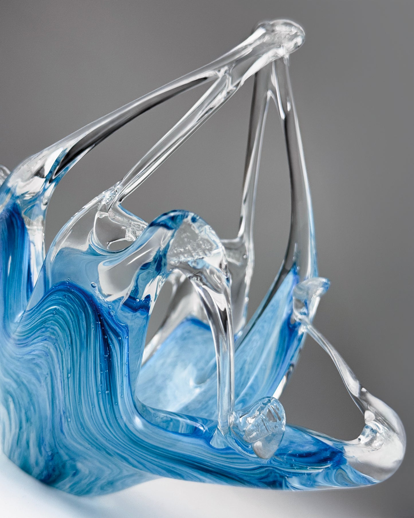 Aleyè Nomade No. 25 - The Murano Waves Vase