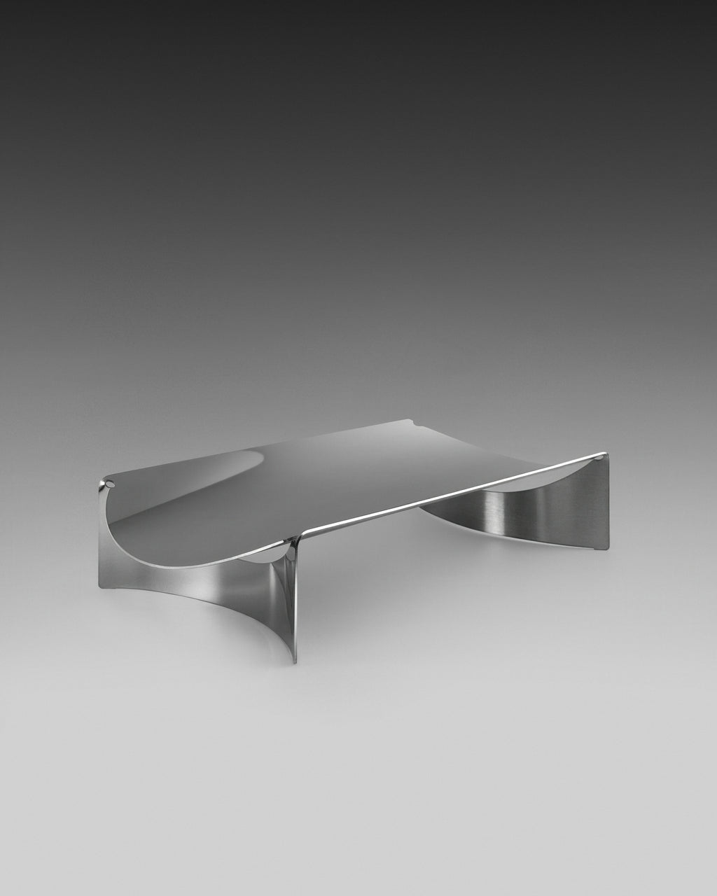 Tubular Object by Zowa in Mirror Finish